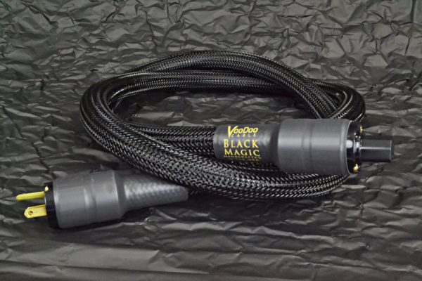 BLACK MAGIC 電源線
